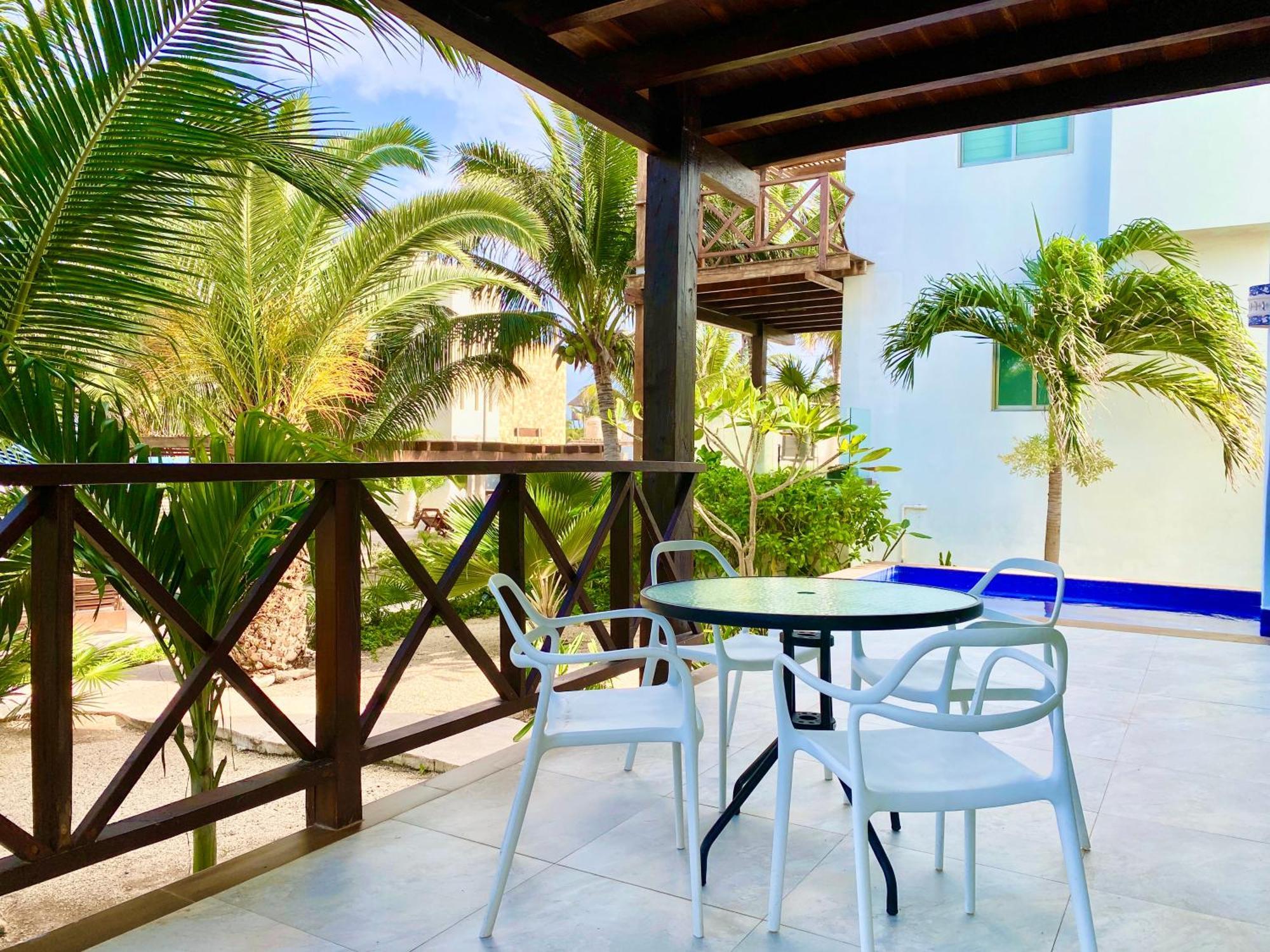 Villas Amanecer By Andiani Travel Isla Mujeres Exterior photo