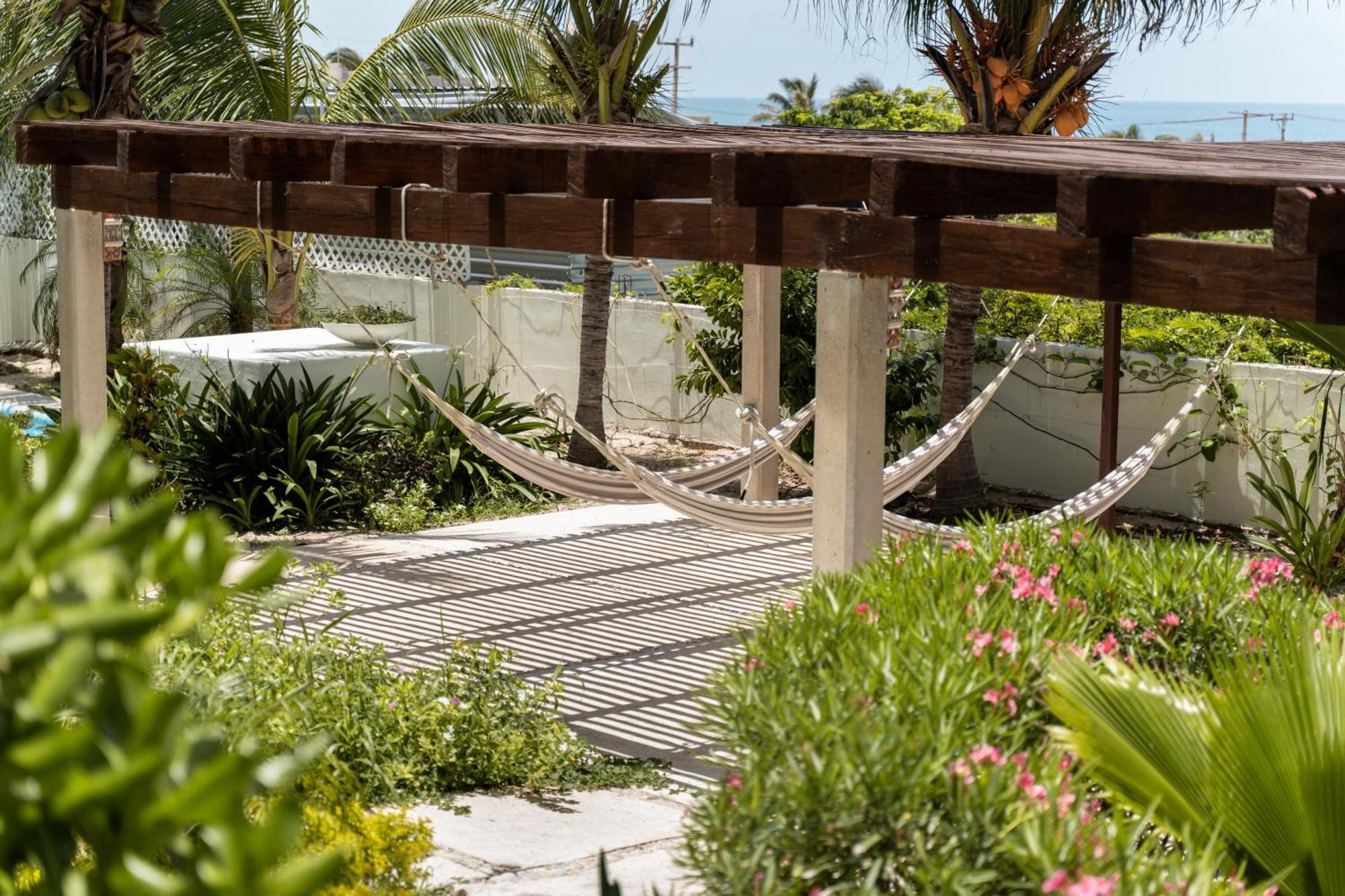Villas Amanecer By Andiani Travel Isla Mujeres Exterior photo